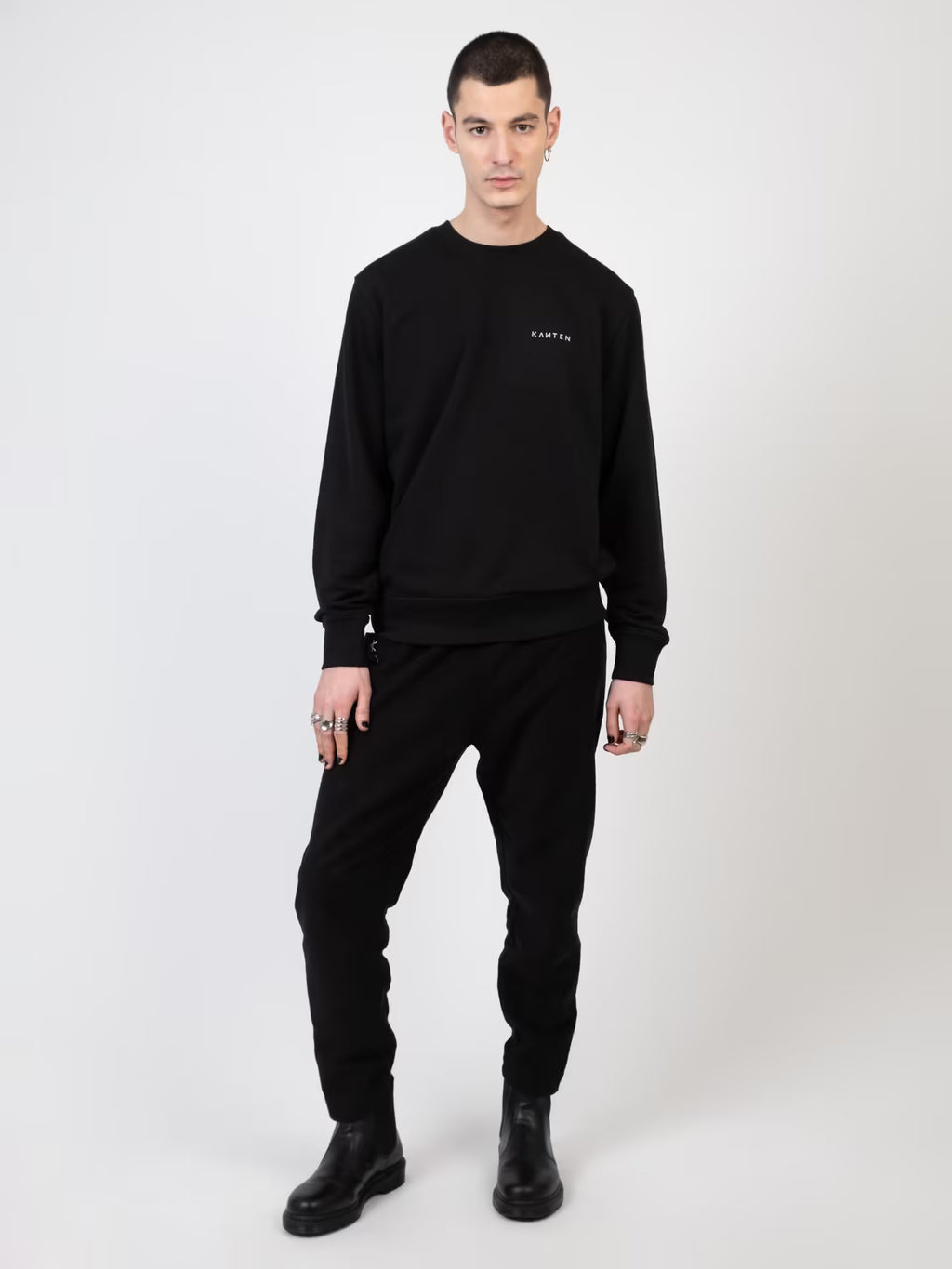Taitsu Pants - Black Velvet